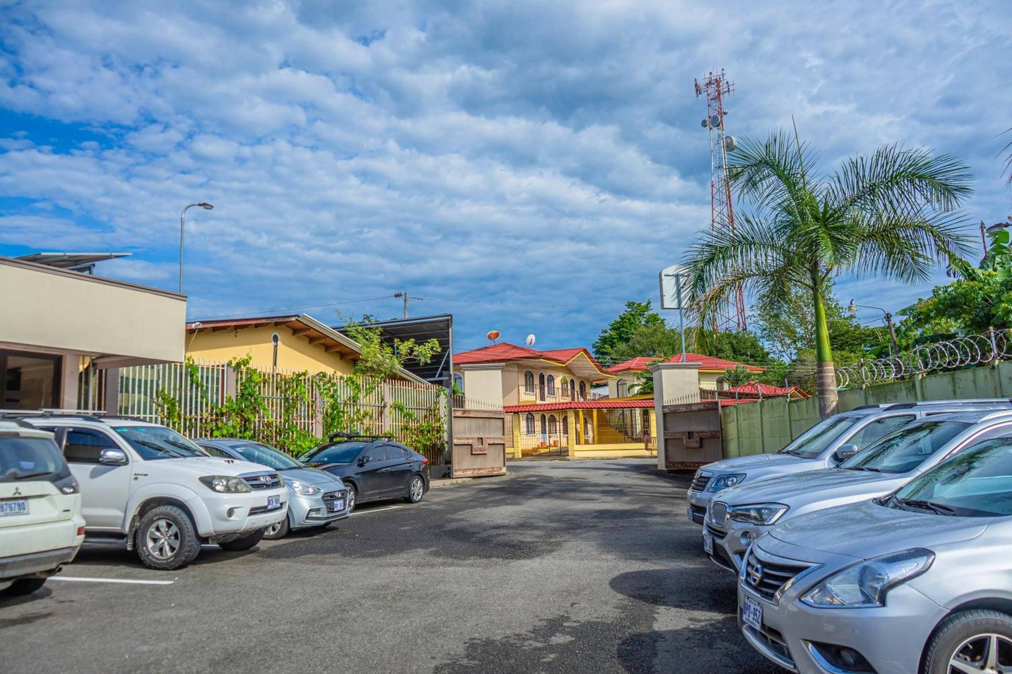 Hotel Zima San Isidro De El General Exterior foto